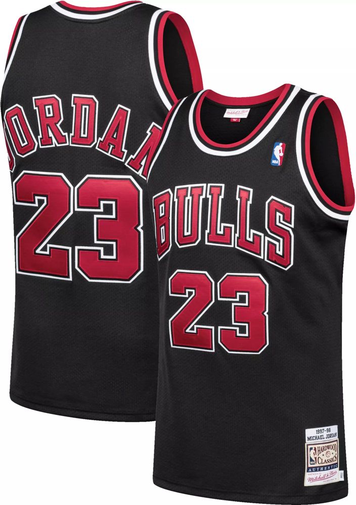Dick's Sporting Goods Mitchell & Ness Men's Chicago Bulls Michael Jordan #23  Authentic 1997-98 Black Jersey