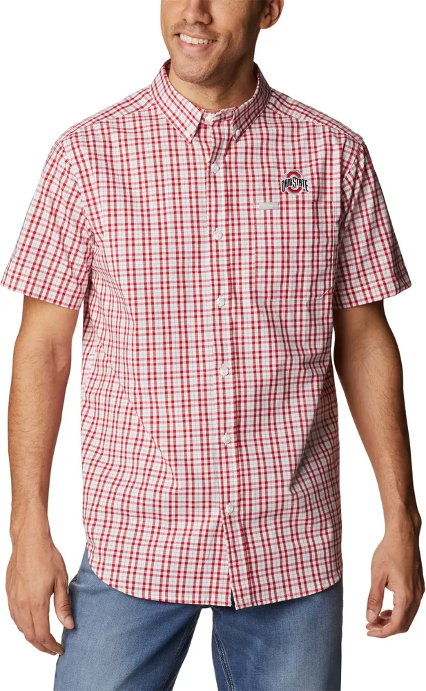 Columbia Men's Ohio State Buckeyes Scarlet Rapid Rivers Button Down Shirt