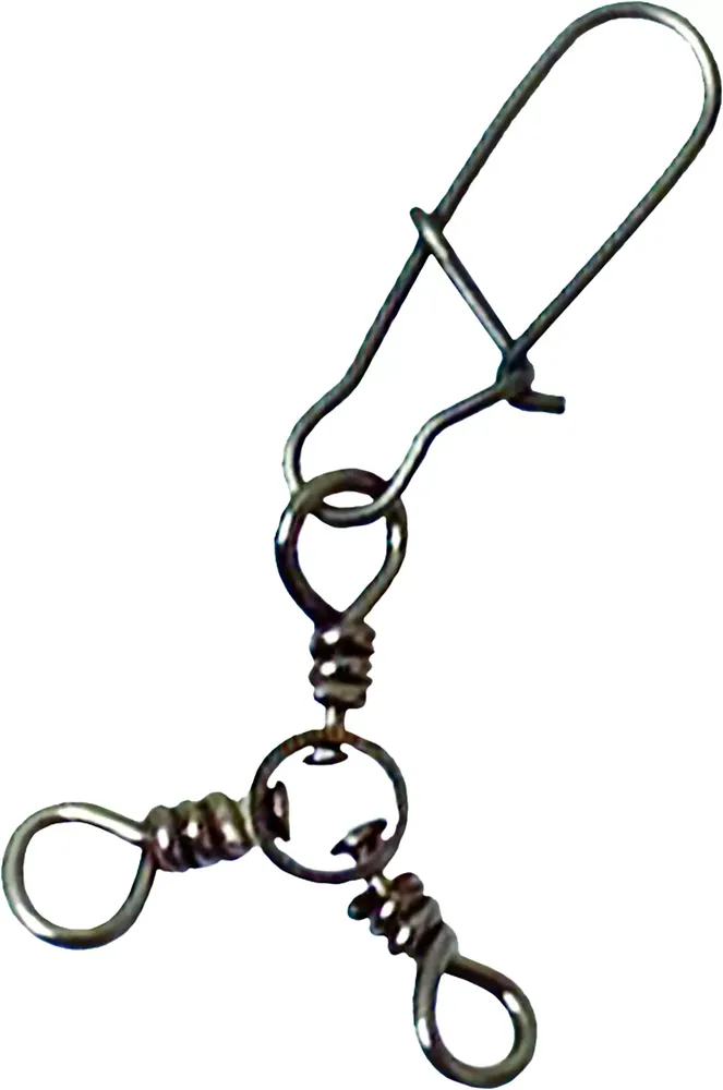 Dick's Sporting Goods Eagle Claw 3-Way Swivel with Dual Lock Snap