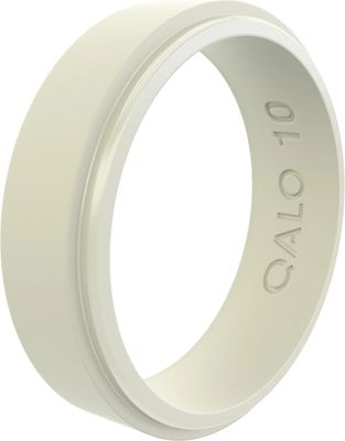 Qalo Women's Narrow Polished Step Edge Silicone Ring