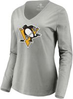 Dick's Sporting Goods NHL Women's Nashville Predators Team Poly Navy V-Neck  T-Shirt