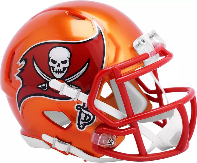 Rico Industries NFL Tampa Bay Buccaneers - Helmet on Red Car Flag with  included Pole , 16 x 19.5