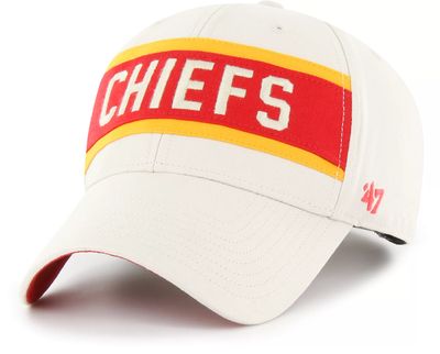 New Era Kansas City Chiefs 2022 Sideline Sport Beanie, One size, Red