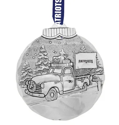 FOCO New England Patriots Holiday Tailgate Ornament