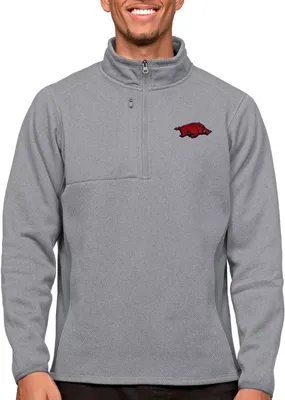 Antigua Men's Arkansas Razorbacks Light Grey Course 1/4 Zip Jacket