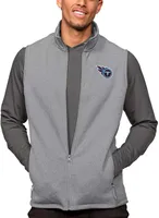 Antigua Tennessee Titans Course Light Grey Heather Vest