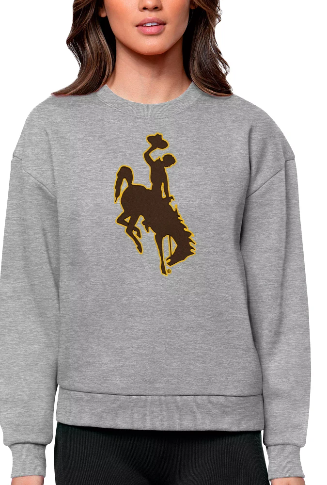 Antigua Women's Wyoming Cowboys Grey Heather Victory Crew Sweatshirt