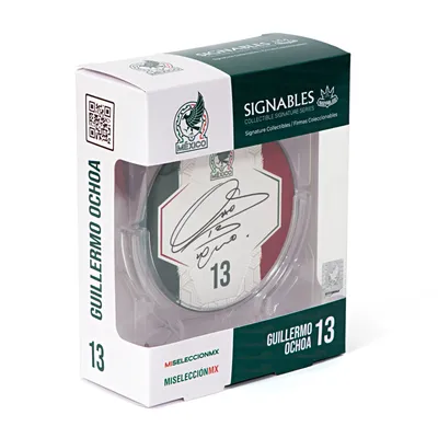 Signables Mexico Guillermo Ochoa Collectible