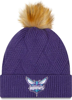 New Era Women's Charlotte Hornets Snowy Knit Hat