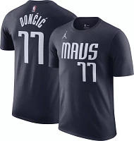 Nike Men's Dallas Mavericks Luka Doncic #77 Navy T-Shirt