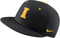 Nike Men's Iowa Hawkeyes Black Aero True Baseball Fitted Hat