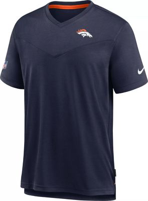 Dick's Sporting Goods Nike Men's Denver Broncos Sideline Player Long Sleeve  Navy T-Shirt