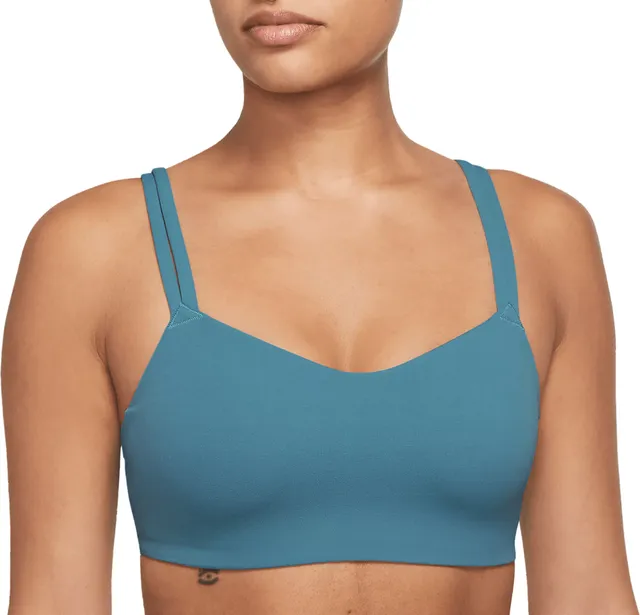 Dick's Sporting Goods Nike Women's Alate Trace Light-Support Padded Strappy  Sports Bra