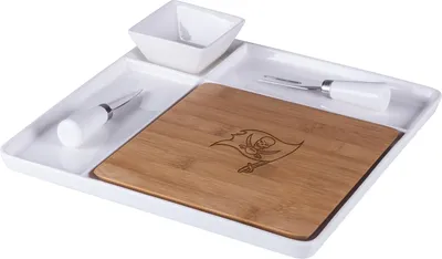 Picnic Time Tampa Bay Buccaneers Peninsula Cutting Board and Serving Tray