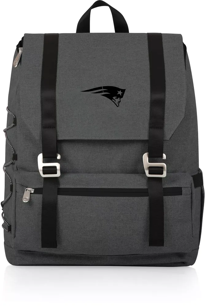 Picnic Time New England Patriots Traverse Backpack Cooler