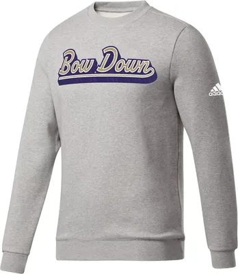 adidas Men's Washington Huskies Grey Motto Pullover Fleece Crewneck