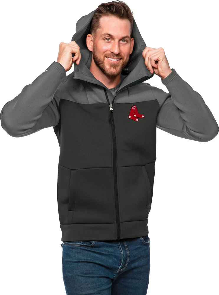 Antigua Men's Boston Red Sox Protect Jacket