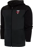 Antigua Men's Minnesota Twins Protect Jacket