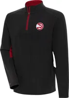 Antigua Men's Atlanta Hawks Phenom 1/4 Zip Black Sweater