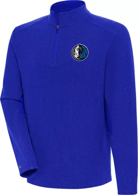 Antigua Men's Dallas Mavericks Phenom 1/4 Zip Royal Sweater