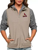 Antigua Women's St. Louis Cardinals Oatmeal Course Vest