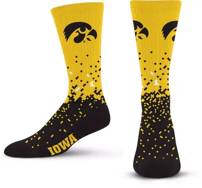 For Bare Feet Iowa Hawkeyes Spray Zone Crew Socks