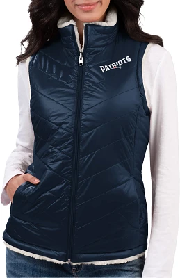 G-III for Her Women's New England Patriots Tailgate Reversible Navy Vest