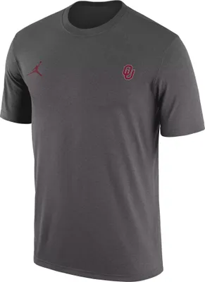 Jordan Men's Oklahoma Sooners Grey Legend Small Logo T-Shirt