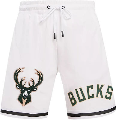 Pro Standard Men's Milwaukee Bucks Chenille Shorts