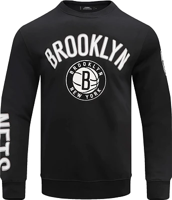 Pro Standard Men's Brooklyn Nets Black Fleece Crewneck Sweater