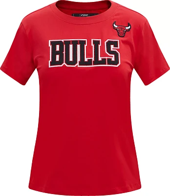 Pro Standard Women's Chicago Bulls Slim Fit T-Shirt