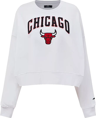 Pro Standard Women's Chicago Bulls White Fleece Crewneck Sweater