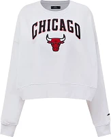 Pro Standard Women's Chicago Bulls White Fleece Crewneck Sweater