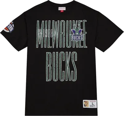 Mitchell and Ness Men's Milwaukee Bucks Team OG T-Shirt