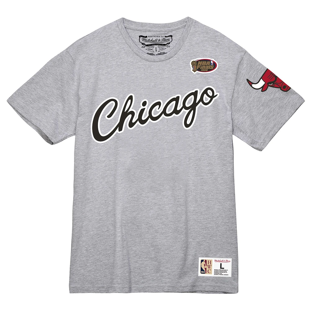 Mitchell and Ness Men's Chicago Bulls All T-Shirt