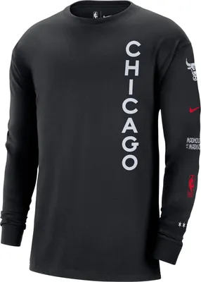 Nike Men's 2023-24 City Edition Chicago Bulls Courtside M90 Long Sleeve Logo T-Shirt