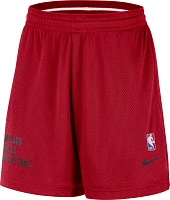 Nike Men's Chicago Bulls Red Mesh Shorts