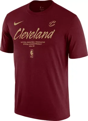 Nike Men's Cleveland Cavaliers Red Logo T-Shirt