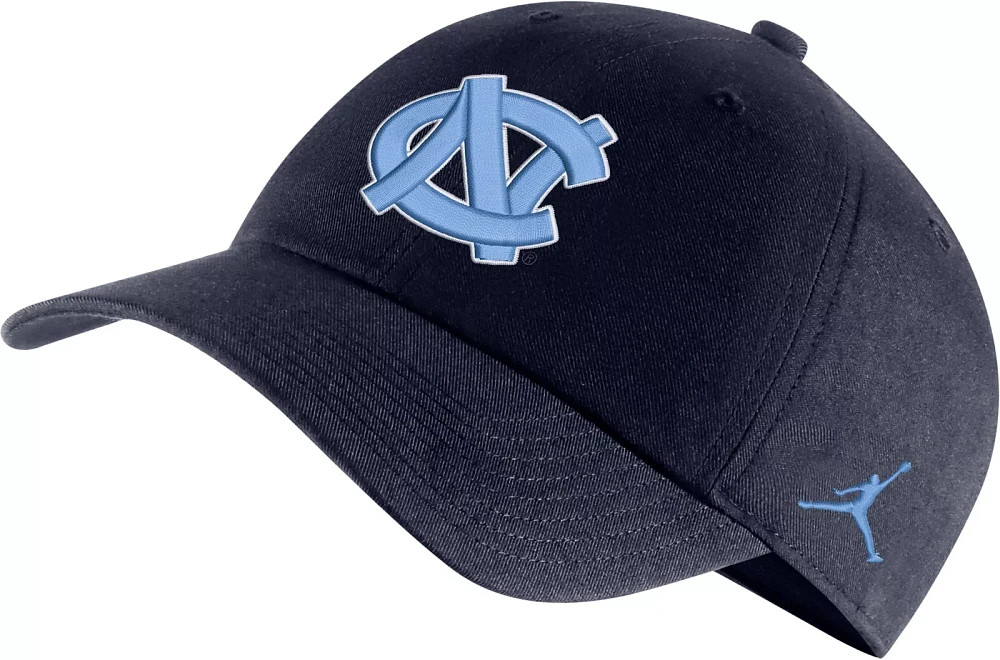 Jordan Men's North Carolina Tar Heels Carolina Blue Campus Adjustable Hat