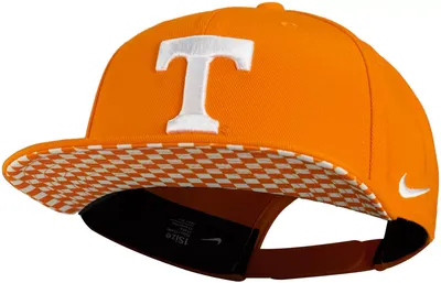 Nike Men's Tennessee Volunteers Tennessee Orange Pro Flatbill Hat