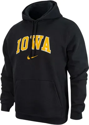 Nike Men's Iowa Hawkeyes Black Tackle Twill Pullover Hoodie