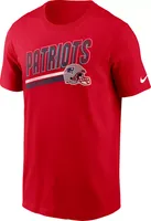 Nike Men's New England Patriots Blitz Helmet Red T-Shirt