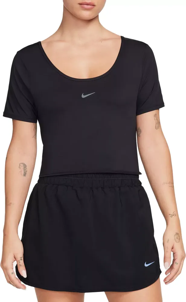 Nike Women's One Classic Dri-FIT Short-Sleeve Cropped Twist Top