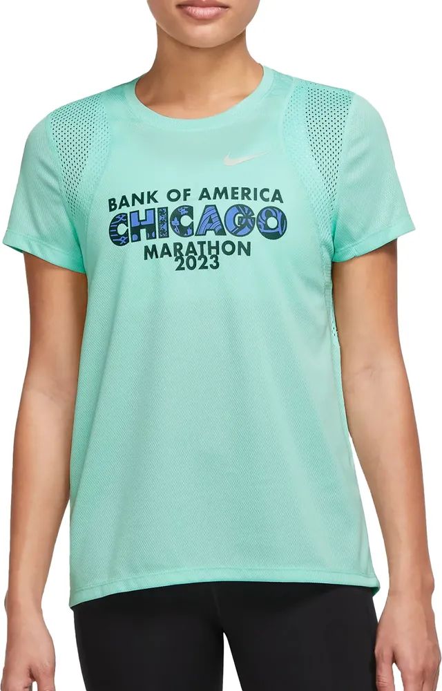 Nike Women's Dri-FIT Chicago Marathon Short Sleeve Running Top