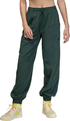 Jordan Sport Women's Tunnel Pants