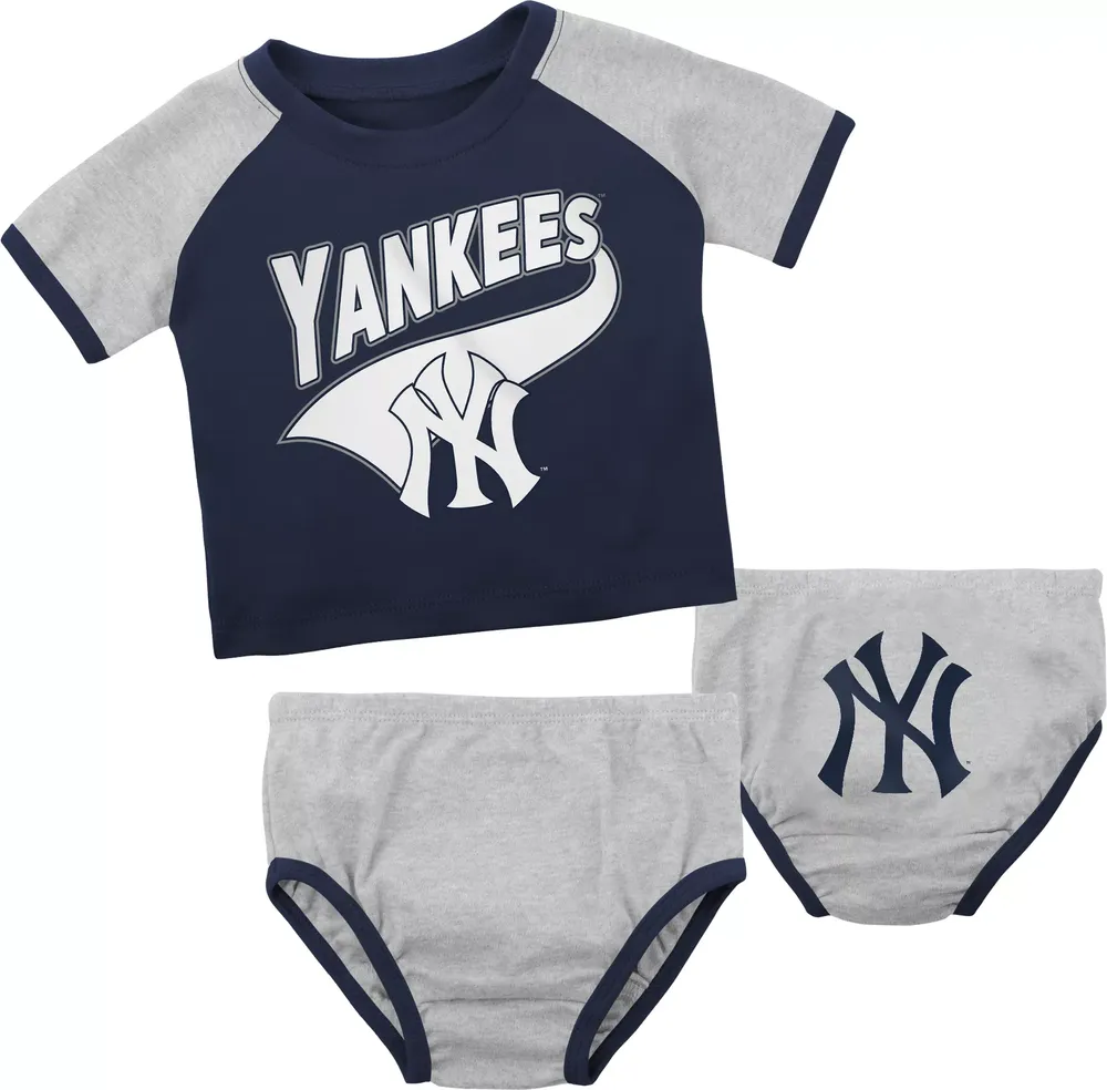 MLB Team Apparel Infant New York Yankees Navy Slugger Creeper