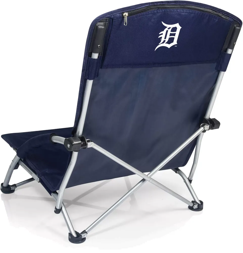 Picnic Time Detroit Tigers Tranquility Beach Chair with Carry Bag