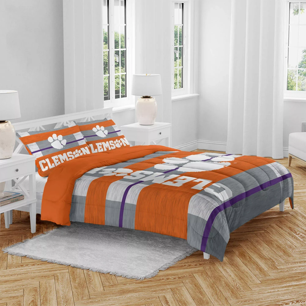 Pegasus Sports Clemson Tigers 3-Piece Queen Bedding Set