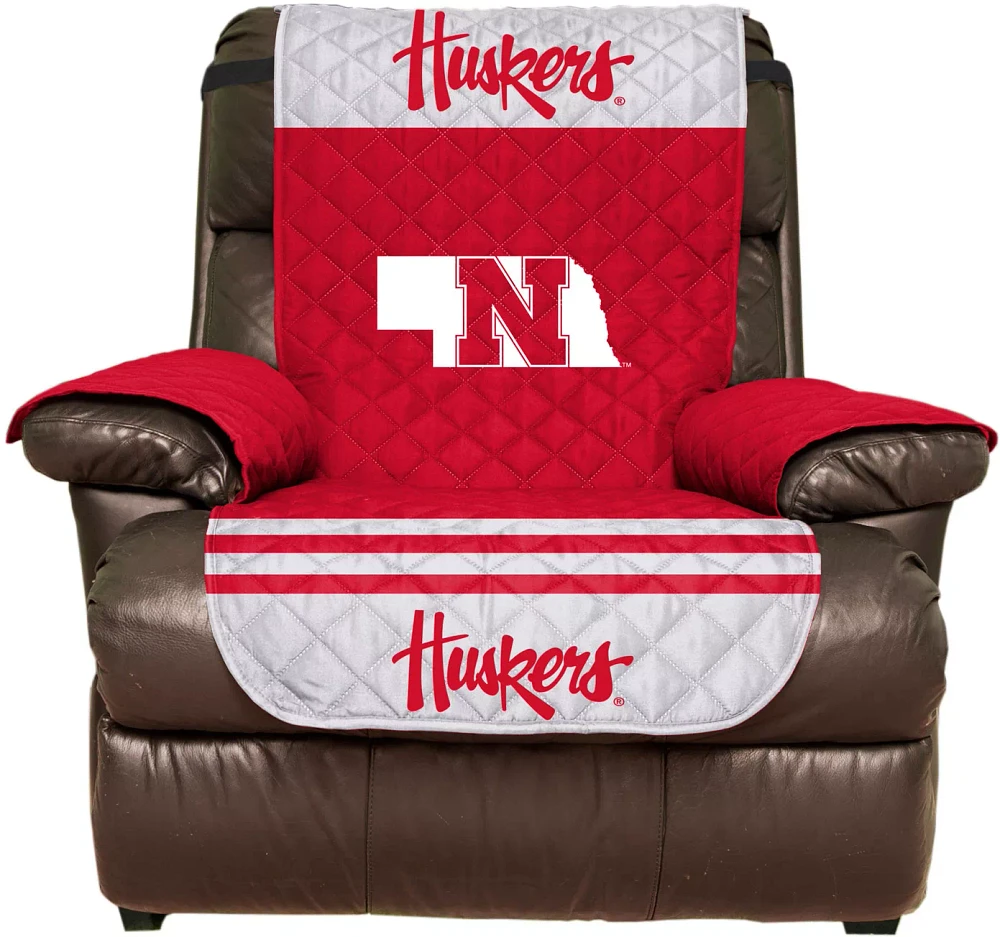 Pegasus Sports Nebraska Cornhuskers Recliner Protector