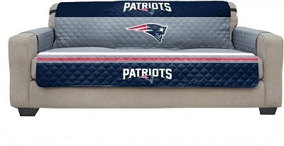 Pegasus Sports New England Patriots Sofa Protector